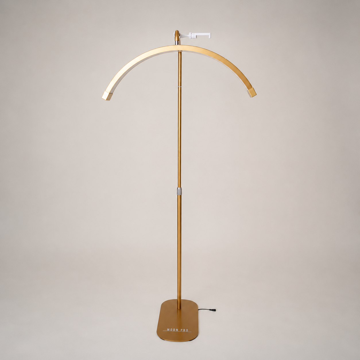 Halbmondlampe - Professionelle Schönheitsleuchte 28" | RJ Moon Pro