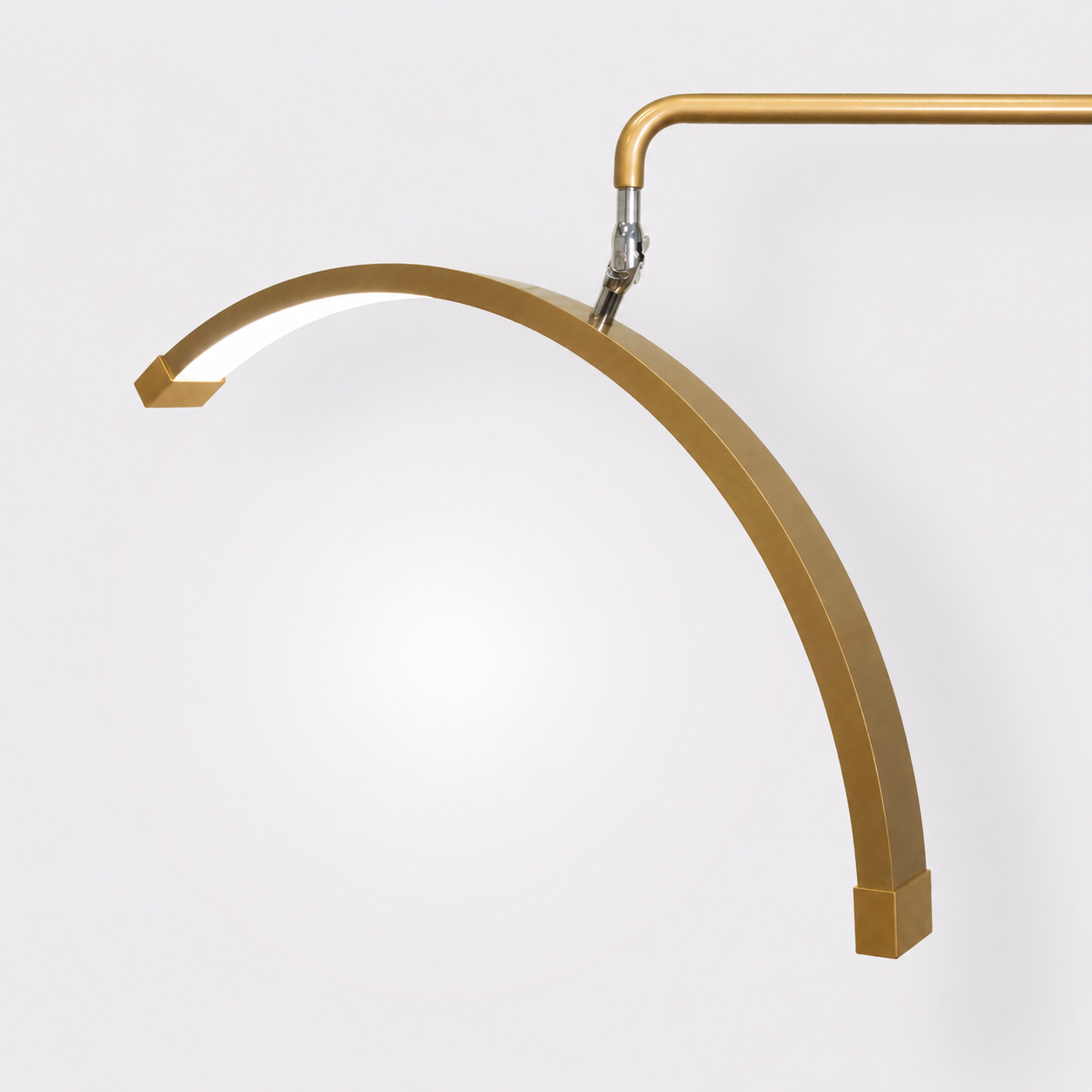 Multi-Angle Half Moon Lamp - Professionele LED-schoonheidslamp 28 inch | RJ Moon Pro X
