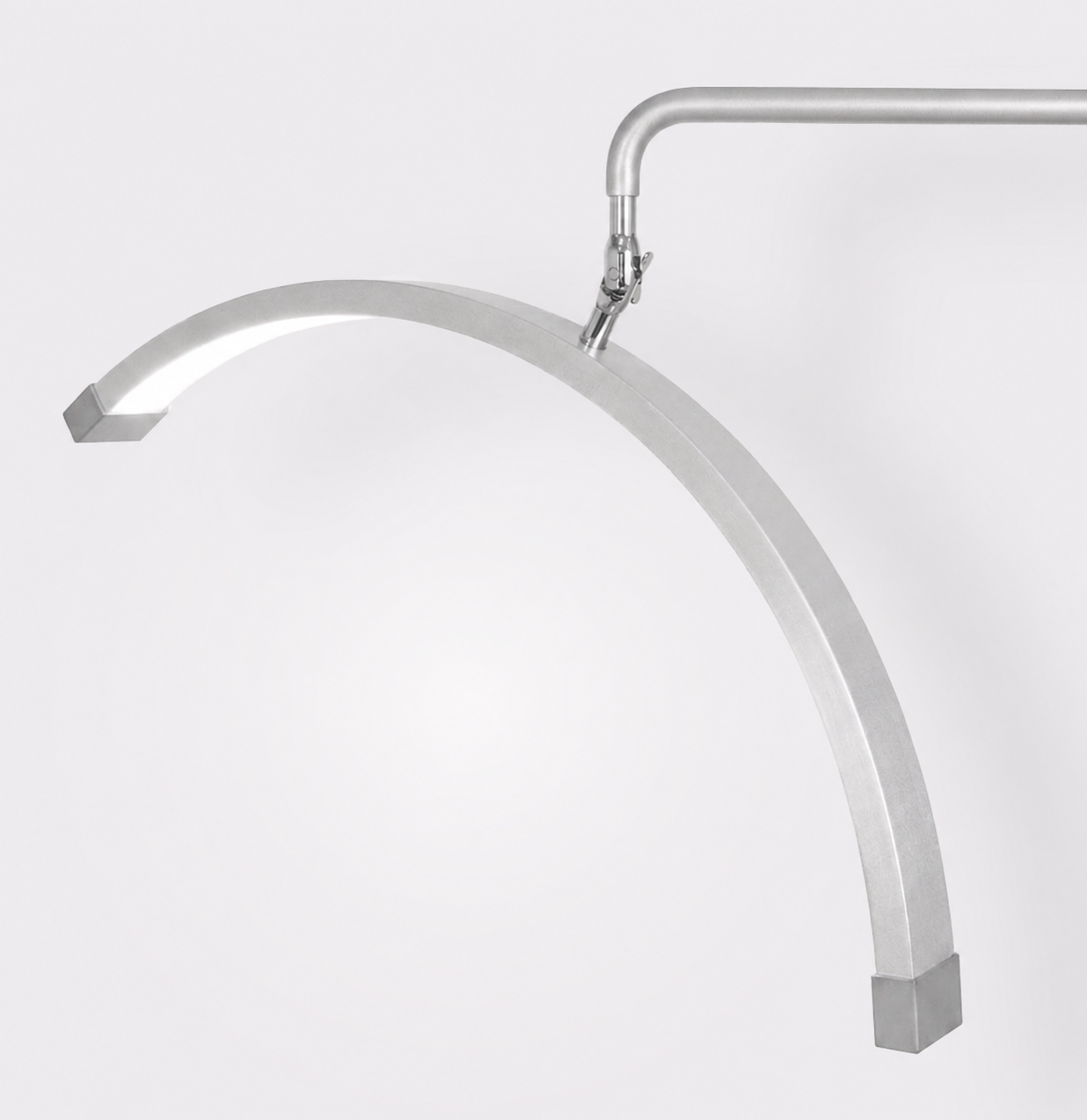 Lámpara de media luna multiángulo - Luz LED profesional para belleza de 28 pulgadas | RJ Moon Pro X